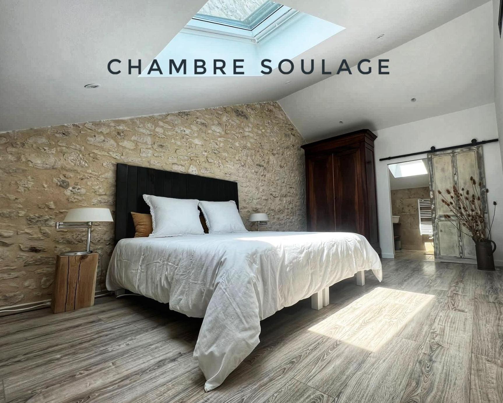 Bed and Breakfast Au Pre De Karine Cuneges Экстерьер фото